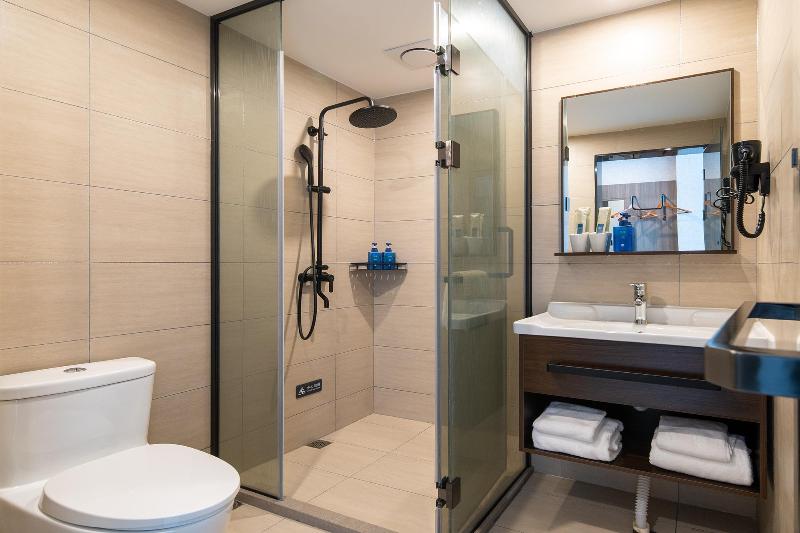 Hanting Hotel (Zhuhai Doumen Daxin Xinduhui Store) 4