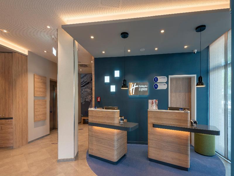 Holiday Inn Express Offenbach image
