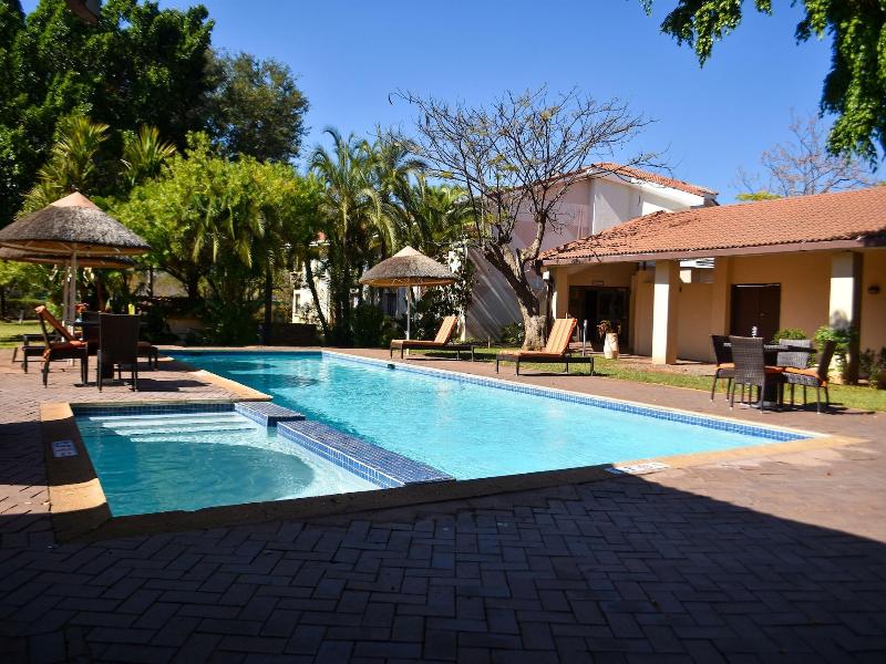 Cresta Bosele Hotel