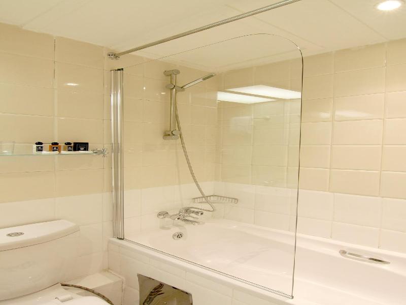 Cresta Bosele Hotel photo 13