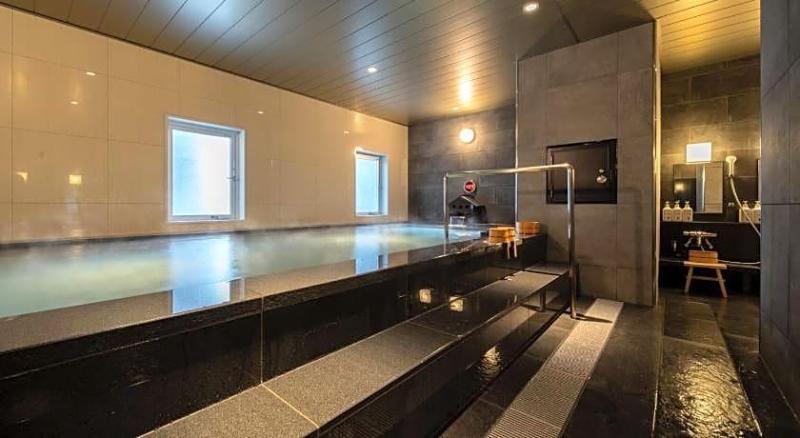 Super Hotel Shin Yokohama image