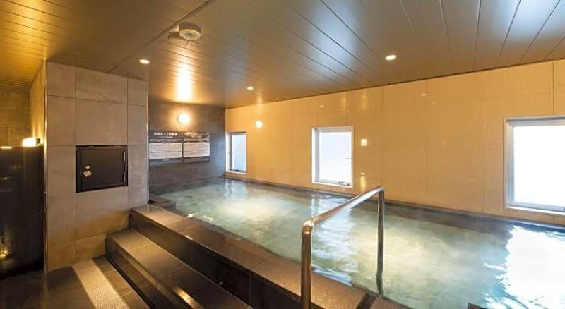 Super Hotel Shin Yokohama image