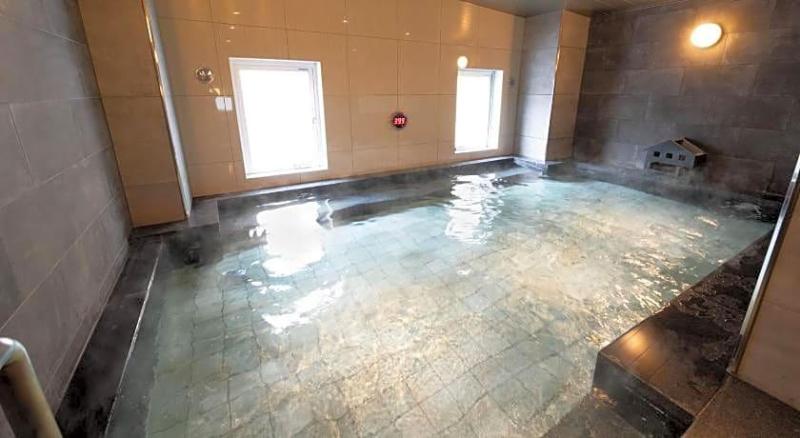 Super Hotel Shin Yokohama image