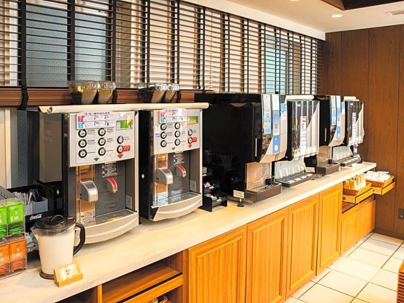 Super Hotel Shin Yokohama image