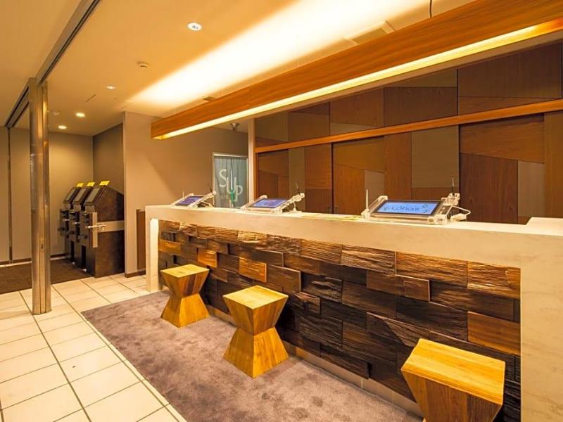 Super Hotel Shin Yokohama image