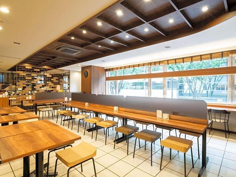 Super Hotel Shin Yokohama image