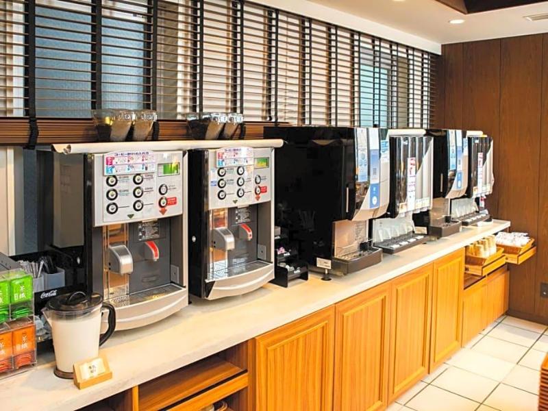 Super Hotel Shin Yokohama image