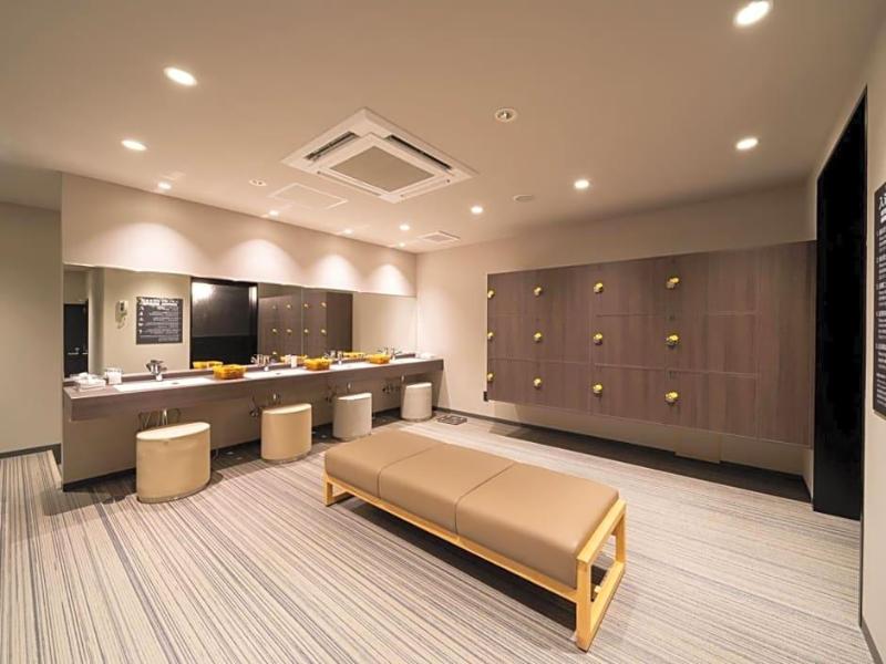 Super Hotel Shin Yokohama image