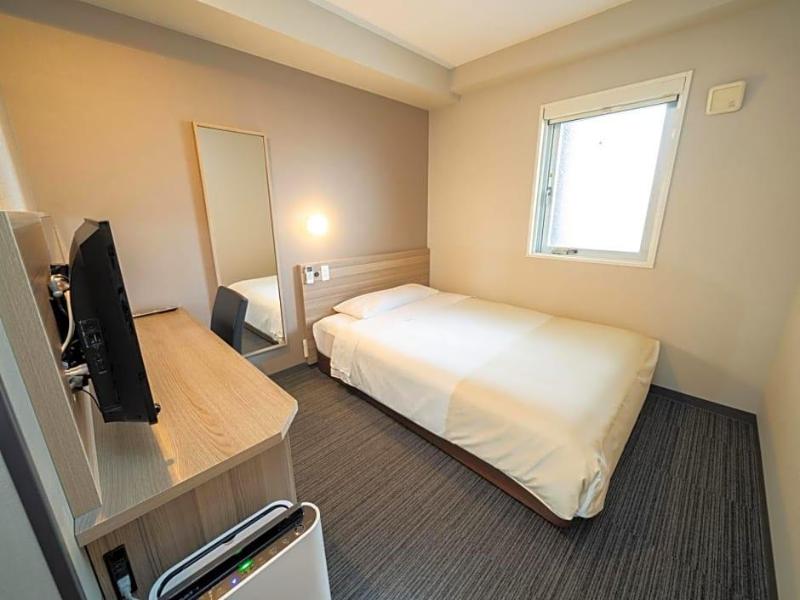 Super Hotel Shin Yokohama image