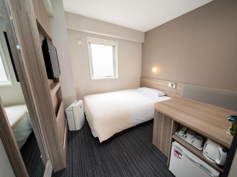 Super Hotel Shin Yokohama image