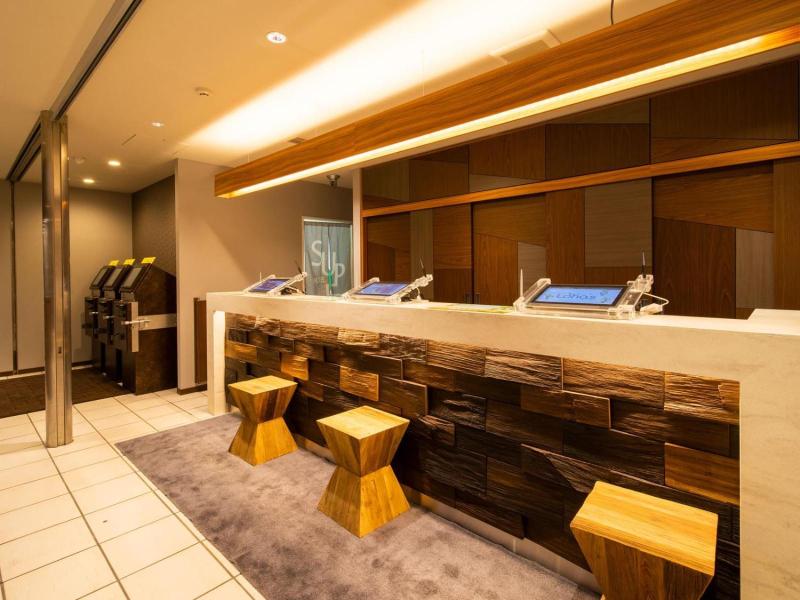 Super Hotel Shin Yokohama image