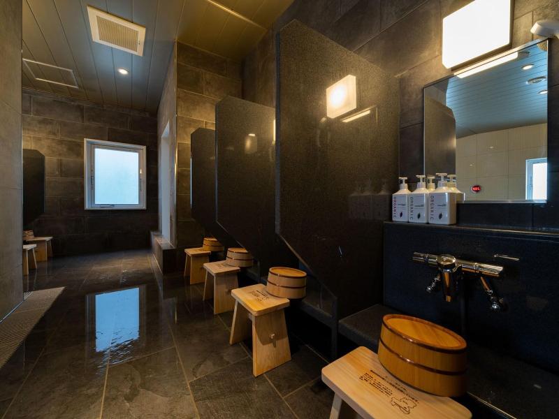 Super Hotel Shin Yokohama image