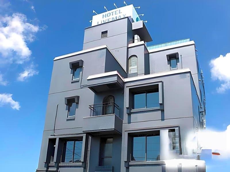 Hotel Livemax Kanazawa Idaimae image