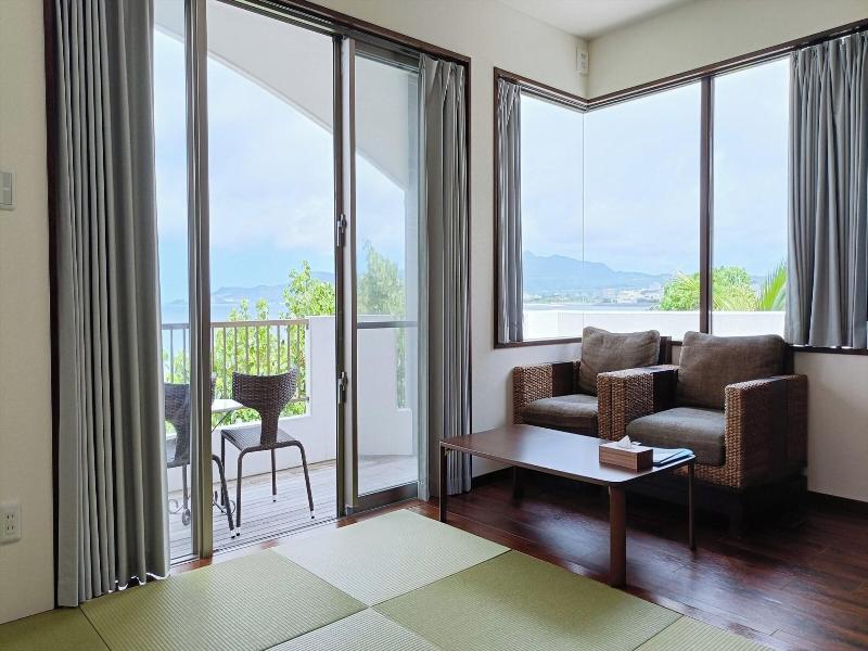 Kariyushi Condominium Resort Nago Sea Side House image