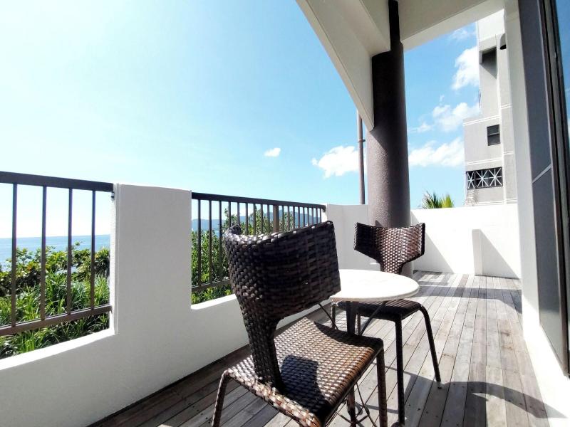 Kariyushi Condominium Resort Nago Sea Side House image