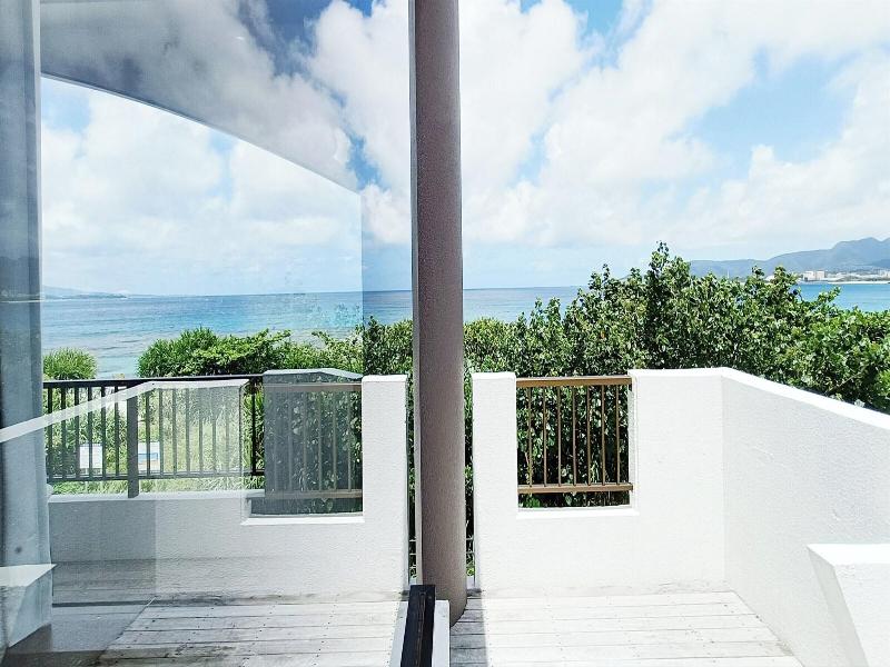 Kariyushi Condominium Resort Nago Sea Side House image