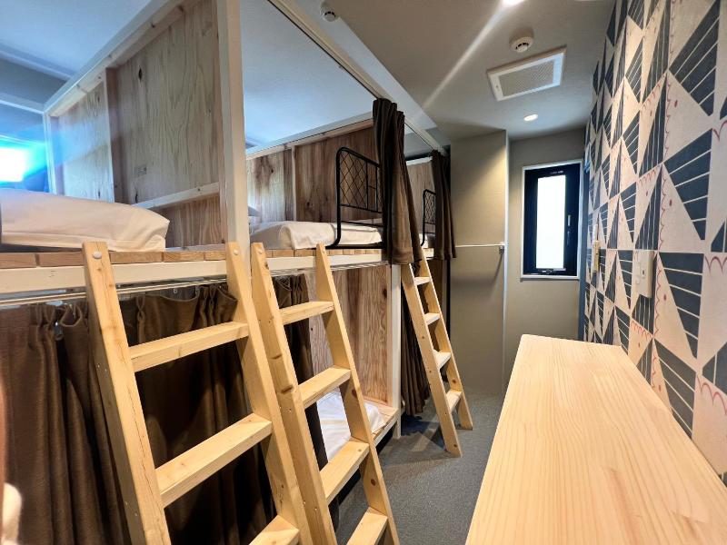 Dot Hotel Hangout image