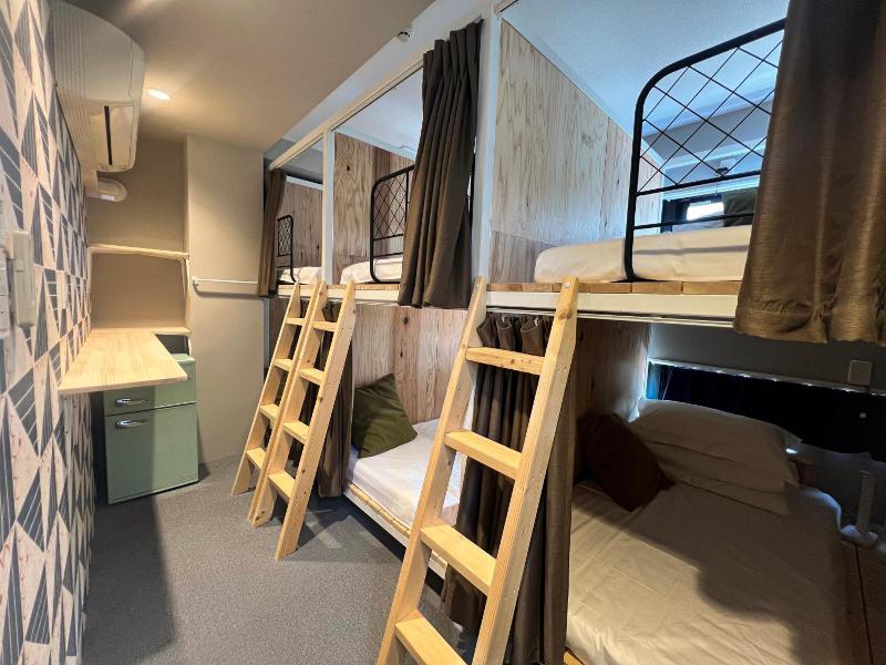 Dot Hotel Hangout image