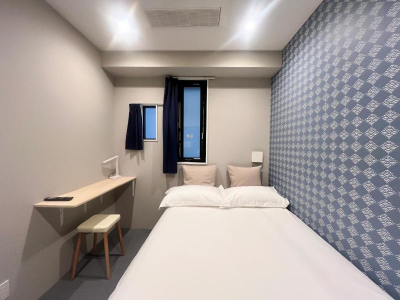 Dot Hotel Hangout image