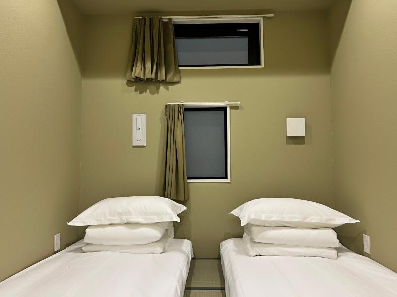 Dot Hotel Hangout image