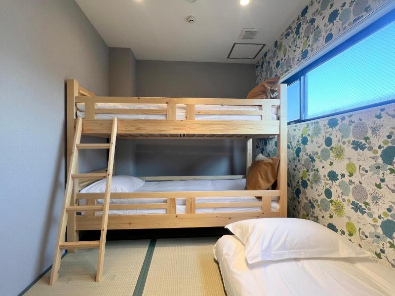 Dot Hotel Hangout image