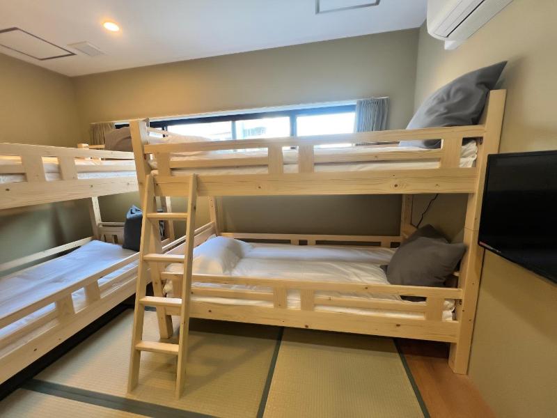 Dot Hotel Hangout image
