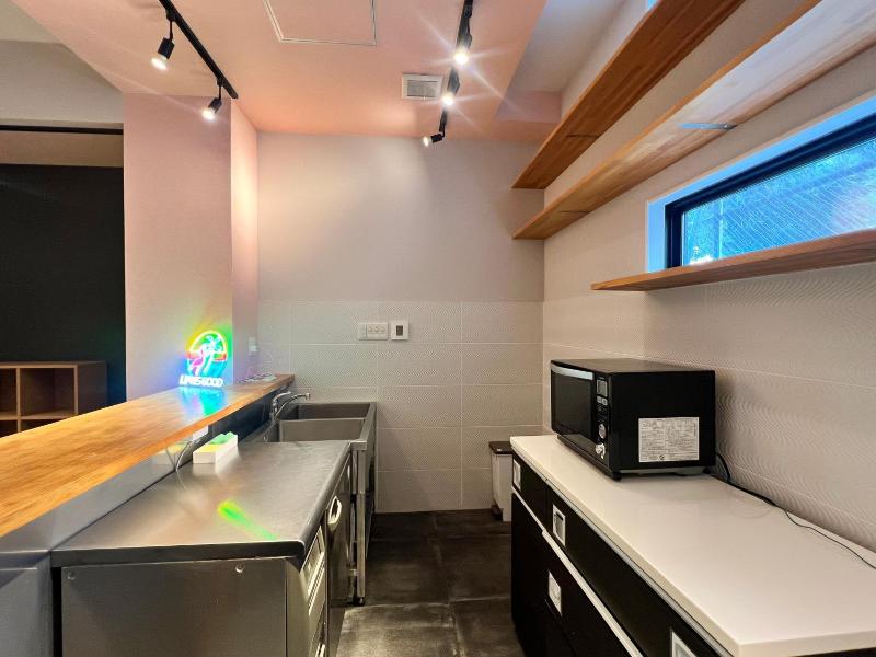 Dot Hotel Hangout image