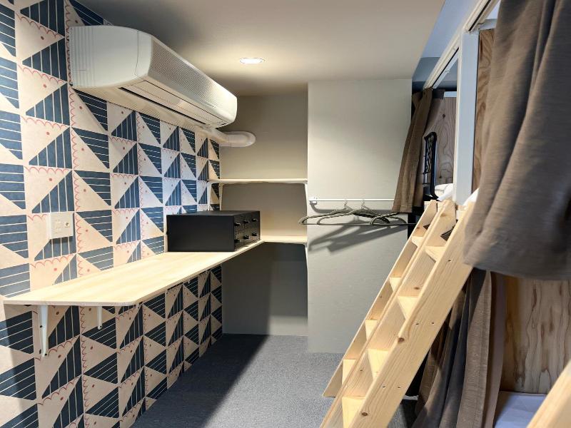 Dot Hotel Hangout image