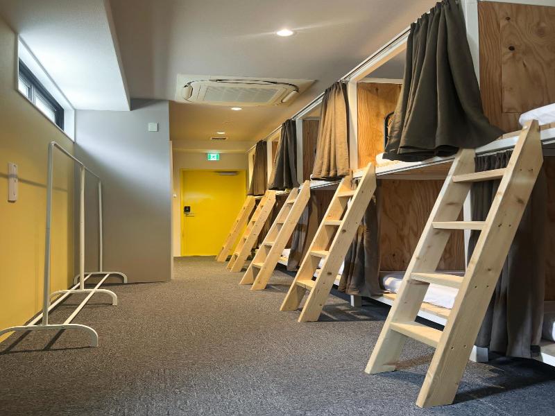 Dot Hotel Hangout image