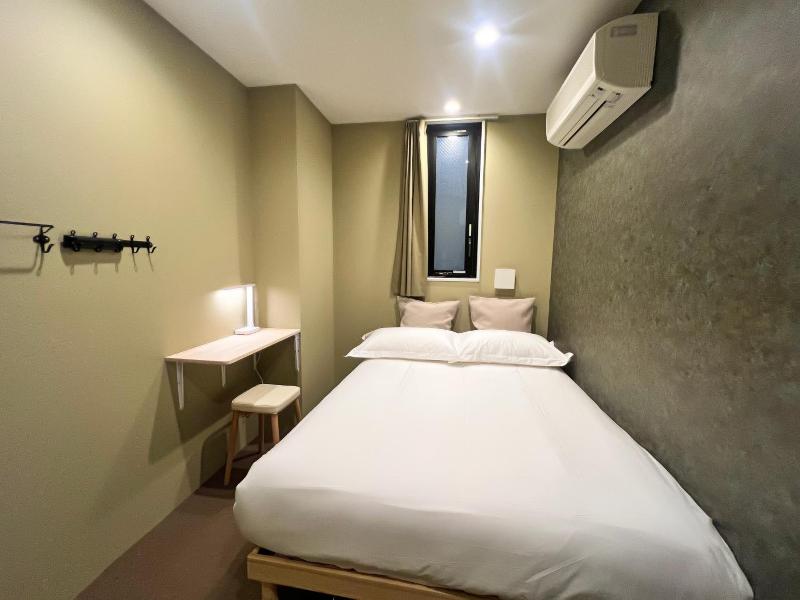 Dot Hotel Hangout image