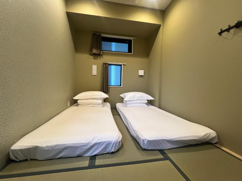 Dot Hotel Hangout image