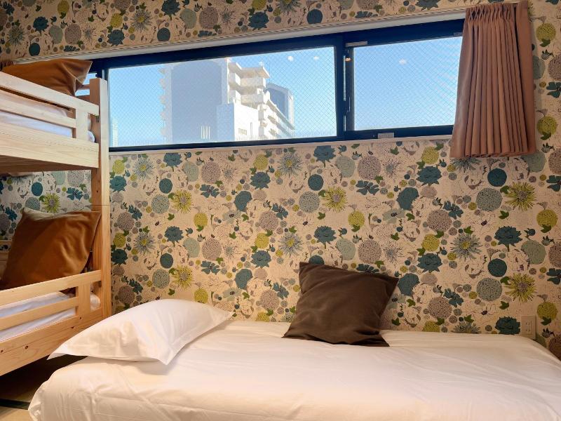 Dot Hotel Hangout image