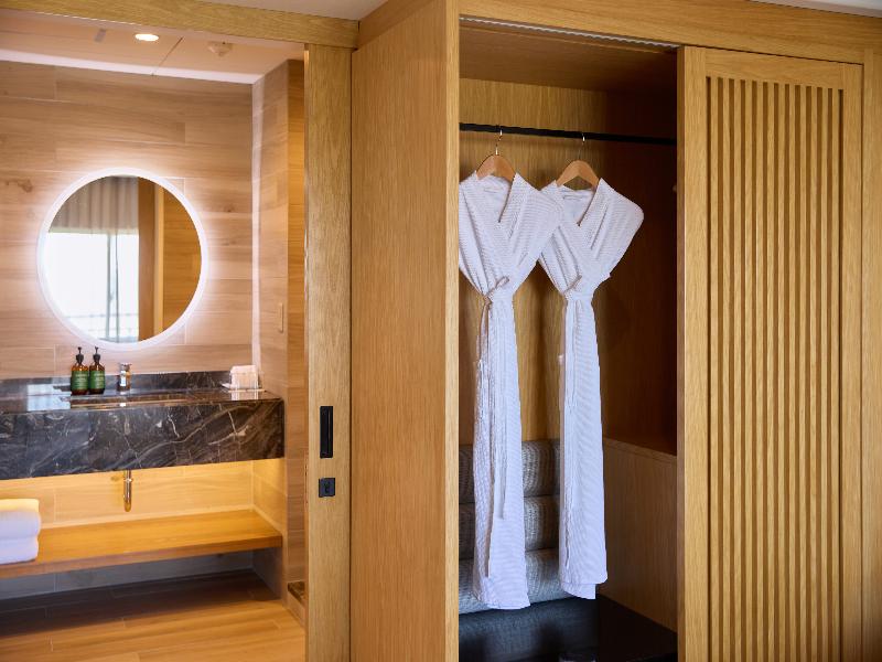 Crowne Plaza Okinawa Uruma Hills, an IHG Hotel image