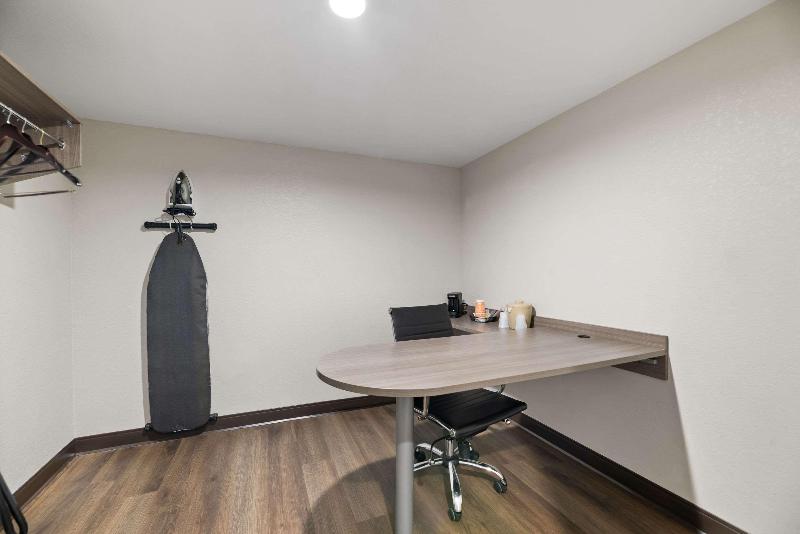 Quality Suites Wildwood - The Villages image