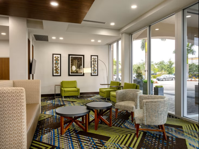 Holiday Inn Express & Suites Miramar image