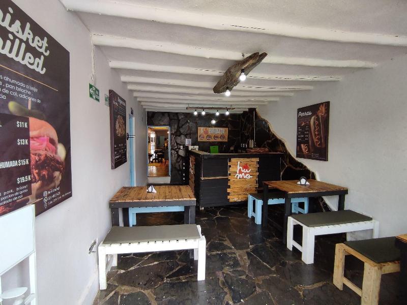 Laureles De La Villa image