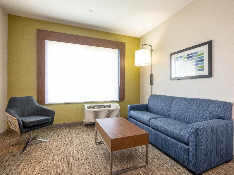 Holiday Inn Express & Sts San Jose Silicon Valley image