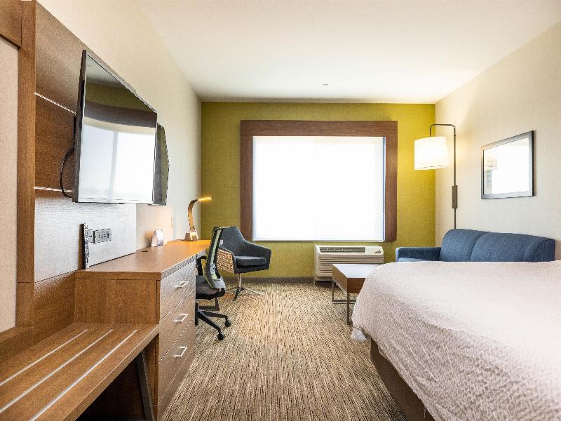 Holiday Inn Express & Sts San Jose Silicon Valley image