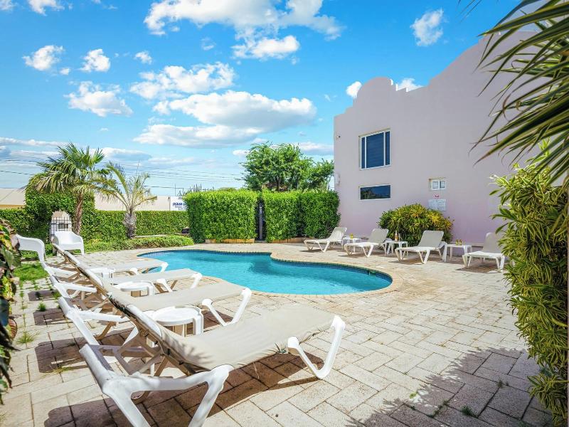 Agua Clara Eco Suites image