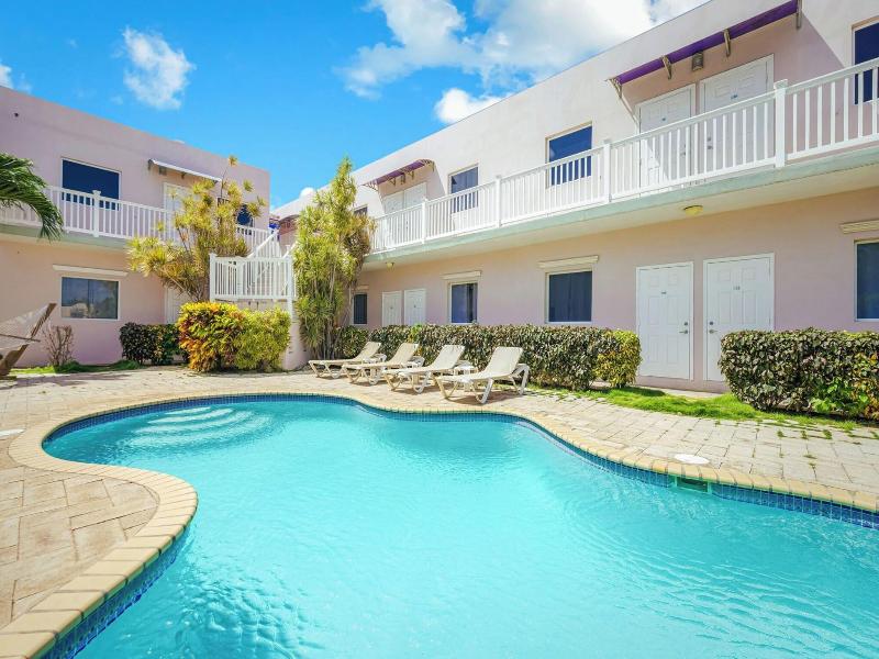 Agua Clara Eco Suites image