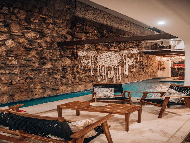 Ahava Hotel image