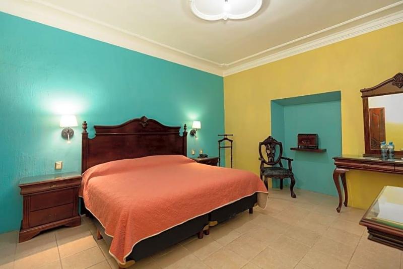 Casa Dulce María