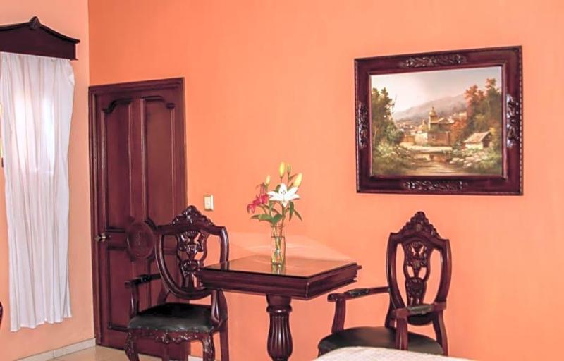 Casa Dulce María