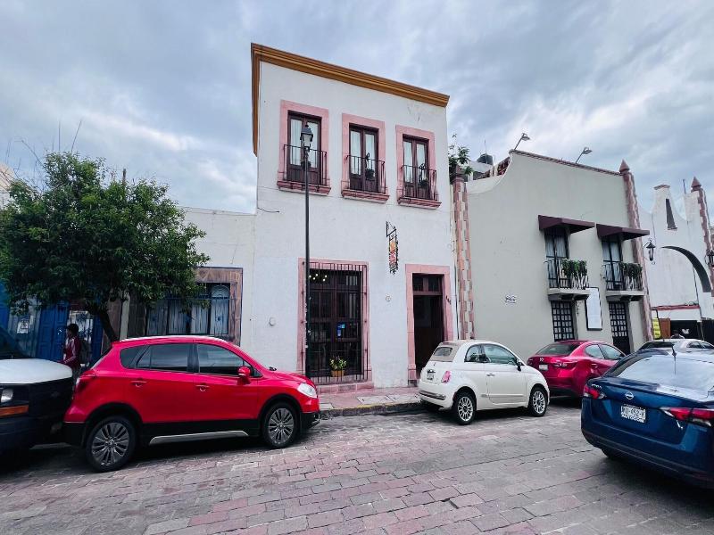 Cinco de Mayo Hotel image