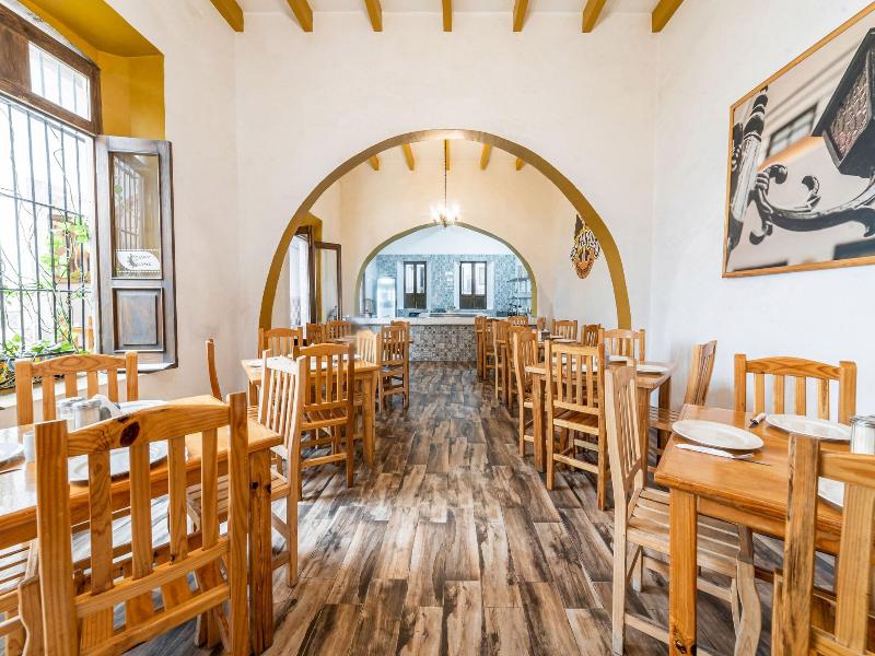 Cinco de Mayo Hotel image
