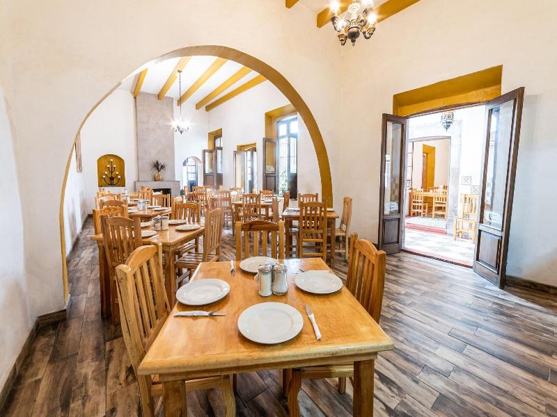 Cinco de Mayo Hotel image