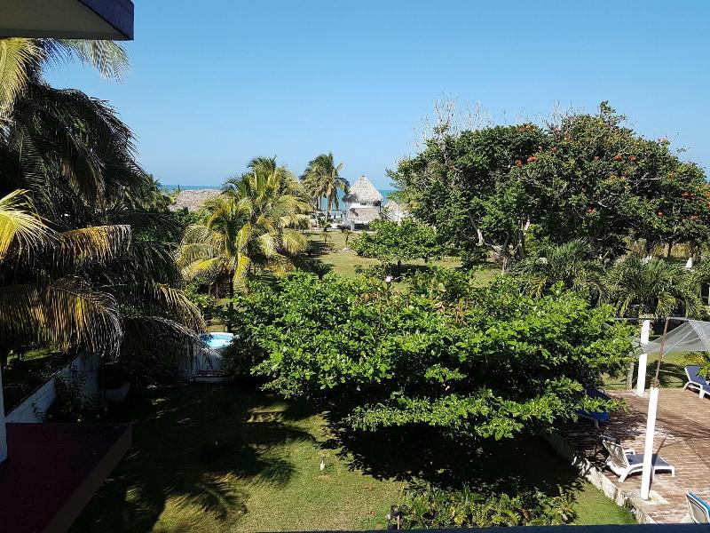 Hotel El Doral — general view