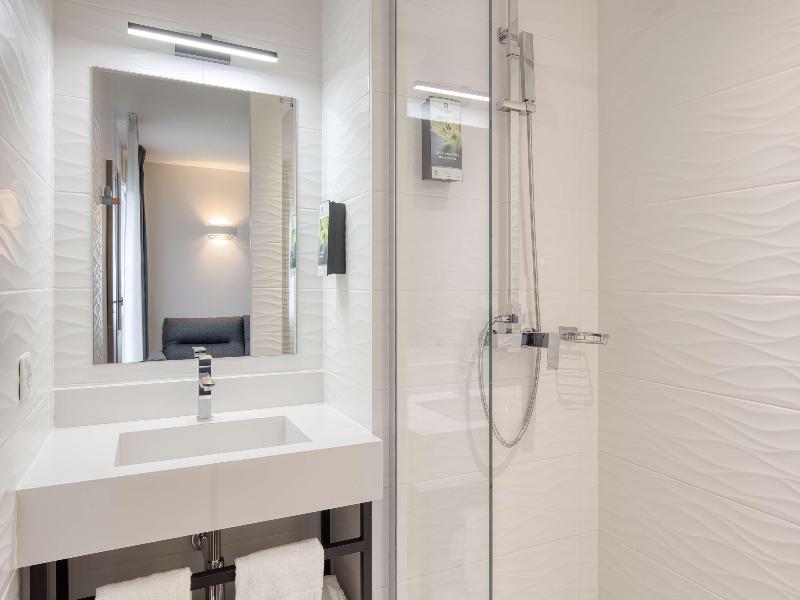 Sure Hotel by Best Western Les Portes de Montauban image