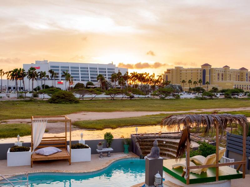 Modern Hotel Aruba image