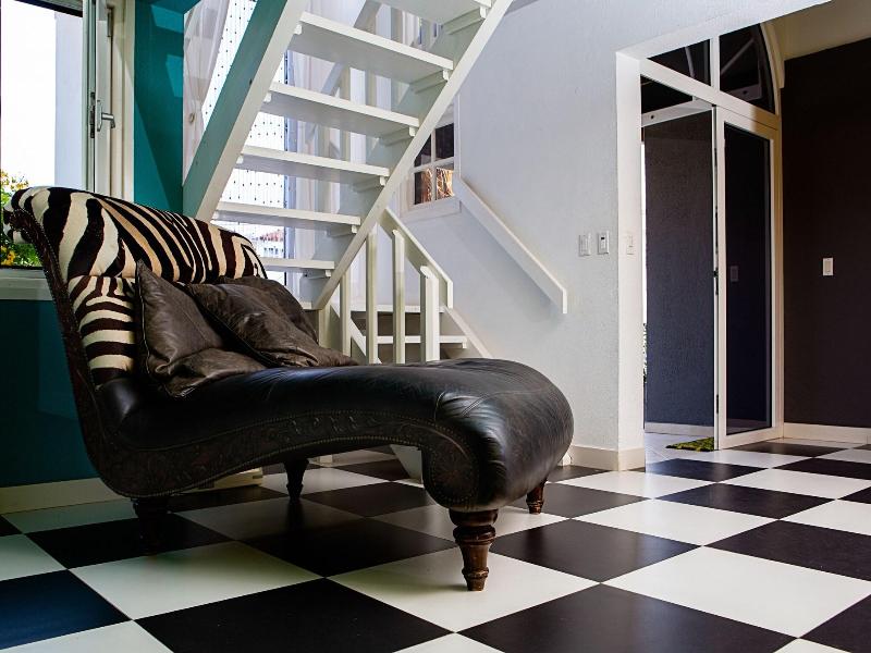 Modern Hotel Aruba image